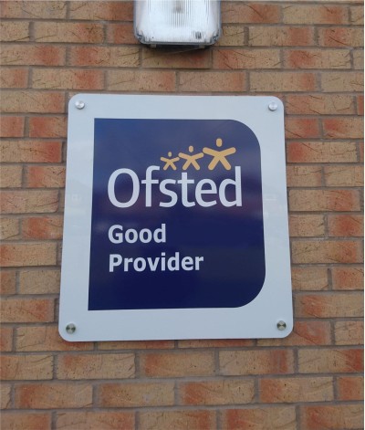 Ofsted GOOD Wall sign (standoff fixings)